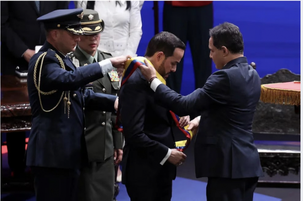 Abelardo de la Espriella asume como presidente de Colombia: ‘reafirmo mi intención de derrotar al narcoterrorismo’